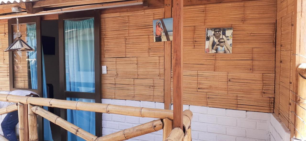 Casa Playa La Estancia กาโนอาส เด ปุนตาซัล ภายนอก รูปภาพ